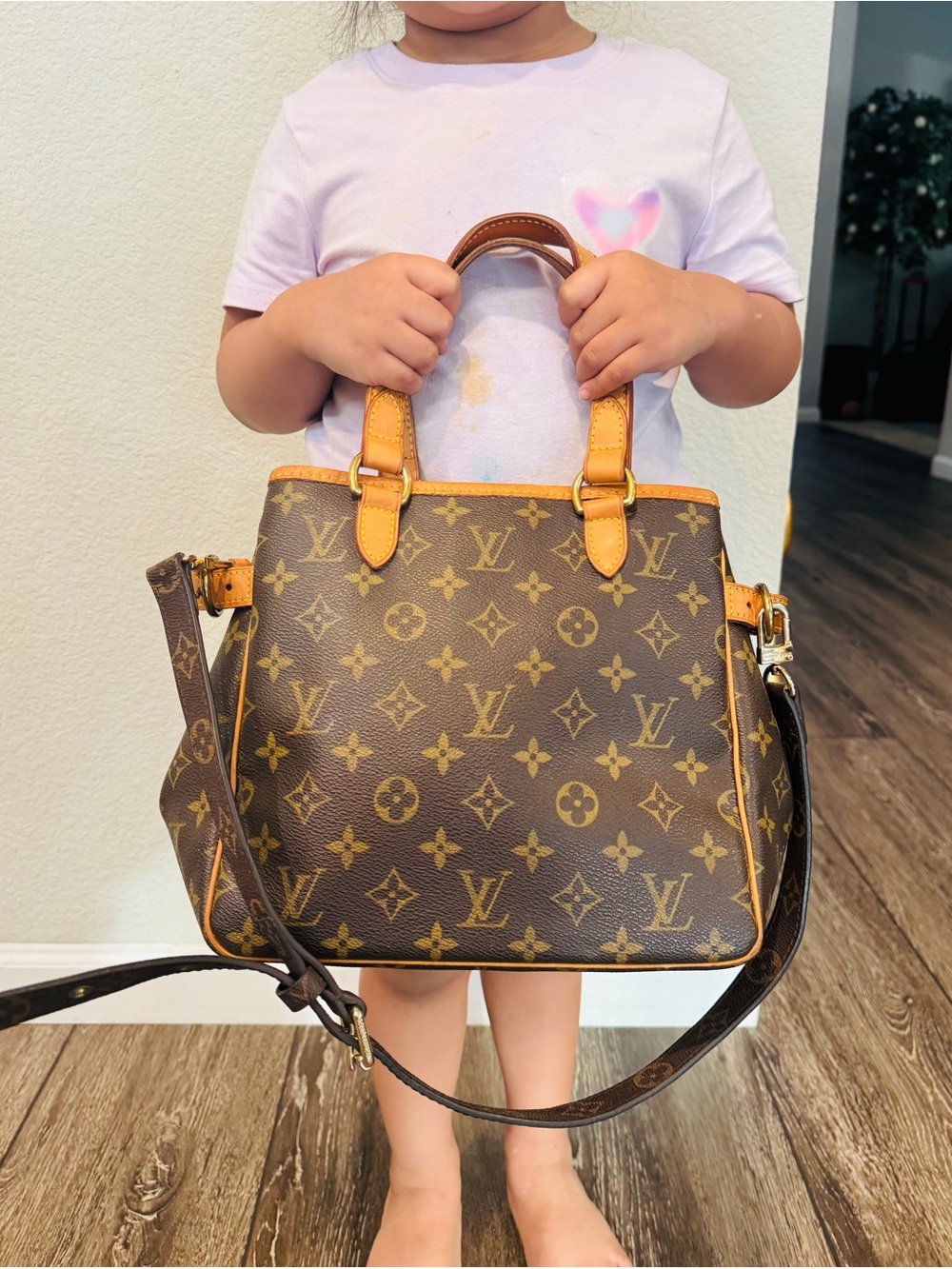 Authentic Louis Vuitton PM Batignolles bag in iconic monogram canvas - Picture 16 of 16